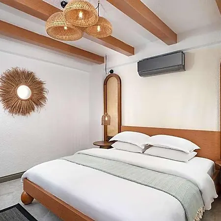 Ξενοδοχείο Lupia 4*